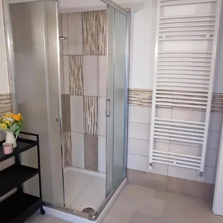 Casa Margherita * 보르고 산 달마쪼